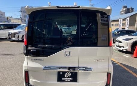 Honda Stepwgn IV, 2022 год, 2 100 000 рублей, 5 фотография