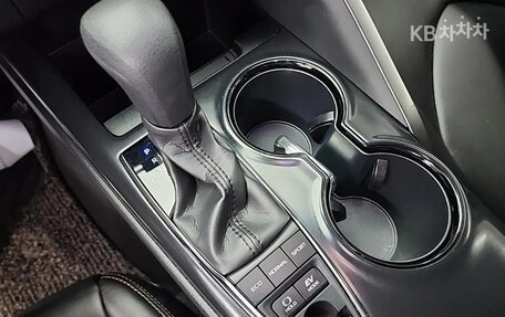 Toyota Camry, 2020 год, 2 700 000 рублей, 7 фотография