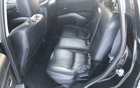 Mitsubishi Outlander III рестайлинг 3, 2011 год, 1 100 000 рублей, 11 фотография