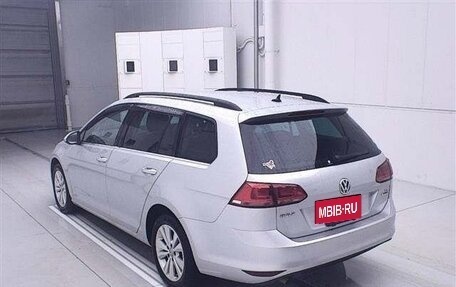 Volkswagen Golf VII, 2016 год, 800 000 рублей, 2 фотография