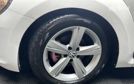 Volkswagen Beetle, 2013 год, 1 099 222 рублей, 5 фотография