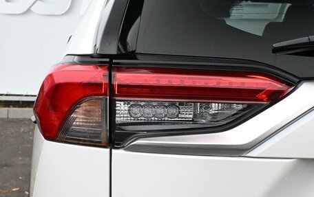 Toyota RAV4, 2022 год, 4 150 000 рублей, 8 фотография