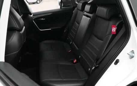 Toyota RAV4, 2022 год, 4 150 000 рублей, 14 фотография