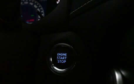 Toyota RAV4, 2022 год, 4 150 000 рублей, 26 фотография