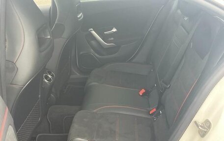 Mercedes-Benz CLA, 2022 год, 2 150 000 рублей, 10 фотография