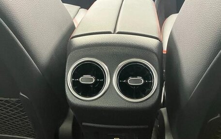 Mercedes-Benz CLA, 2022 год, 2 150 000 рублей, 14 фотография