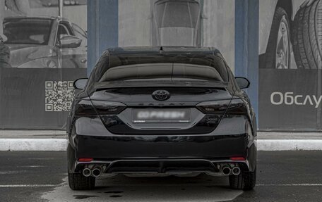 Toyota Camry, 2021 год, 3 199 000 рублей, 4 фотография