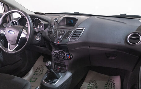 Ford Fiesta, 2015 год, 849 000 рублей, 16 фотография