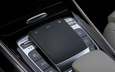 Mercedes-Benz GLB, 2019 год, 3 149 000 рублей, 12 фотография