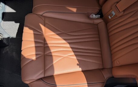 Genesis GV70, 2024 год, 8 795 000 рублей, 12 фотография