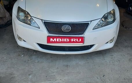 Lexus IS II рестайлинг 2, 2006 год, 850 000 рублей, 1 фотография