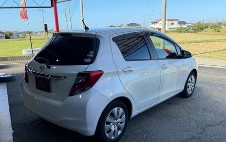 Toyota Vitz, 2018 год, 700 000 рублей, 5 фотография