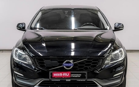 Volvo S60 Cross Country, 2016 год, 2 400 000 рублей, 5 фотография