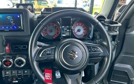 Suzuki Jimny, 2022 год, 1 580 000 рублей, 10 фотография