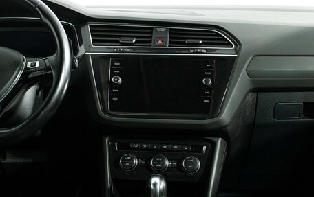 Volkswagen Tiguan II, 2019 год, 2 289 898 рублей, 14 фотография