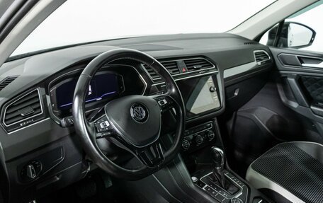 Volkswagen Tiguan II, 2019 год, 2 289 898 рублей, 11 фотография