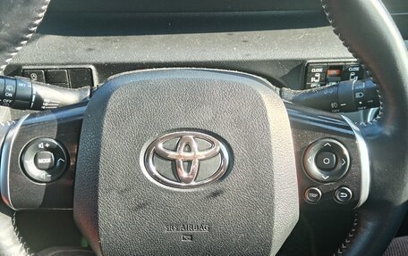 Toyota Sienta II, 2016 год, 1 300 000 рублей, 2 фотография