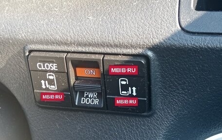 Toyota Sienta II, 2016 год, 1 300 000 рублей, 3 фотография