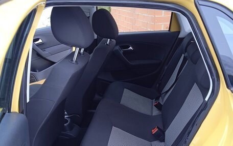 Volkswagen Polo VI (EU Market), 2010 год, 650 000 рублей, 3 фотография