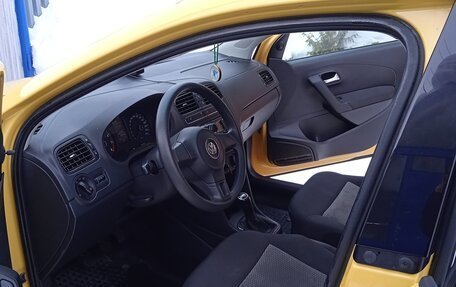 Volkswagen Polo VI (EU Market), 2010 год, 650 000 рублей, 6 фотография