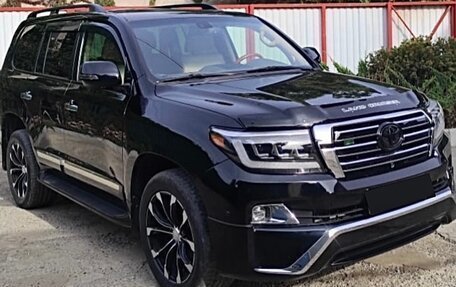 Toyota Land Cruiser 200, 2012 год, 3 999 999 рублей, 1 фотография