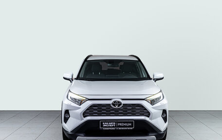 Toyota RAV4, 2021 год, 3 945 000 рублей, 2 фотография