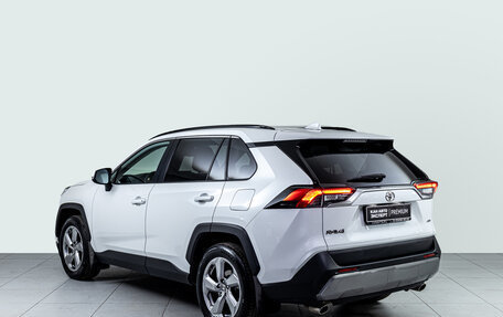 Toyota RAV4, 2021 год, 3 945 000 рублей, 4 фотография