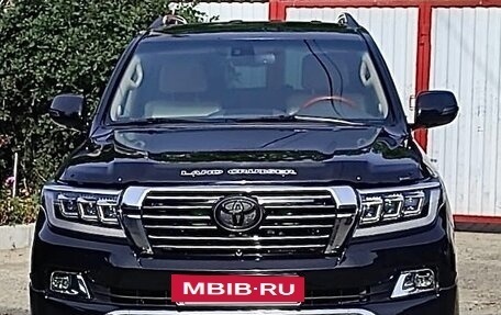 Toyota Land Cruiser 200, 2012 год, 3 999 999 рублей, 2 фотография