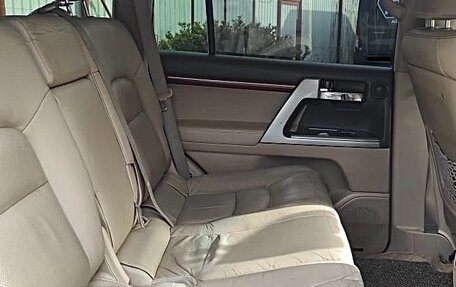 Toyota Land Cruiser 200, 2012 год, 3 999 999 рублей, 12 фотография