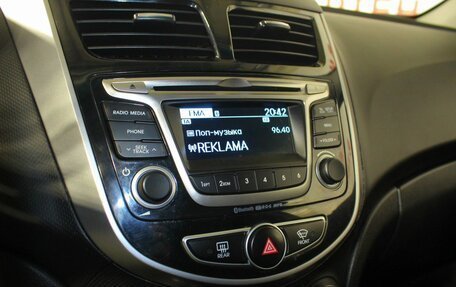 Hyundai Solaris II рестайлинг, 2016 год, 1 015 000 рублей, 11 фотография