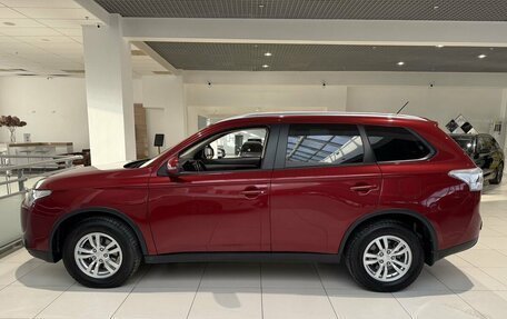 Mitsubishi Outlander III рестайлинг 3, 2014 год, 1 399 000 рублей, 8 фотография