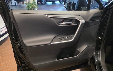 Toyota RAV4, 2025 год, 4 560 000 рублей, 20 фотография