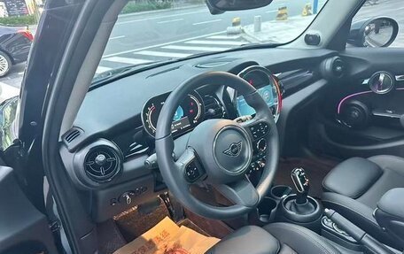 MINI Hatch, 2024 год, 3 660 999 рублей, 6 фотография