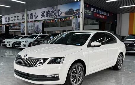 Skoda Octavia, 2022 год, 1 760 999 рублей, 1 фотография