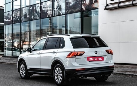 Volkswagen Tiguan II, 2020 год, 2 500 000 рублей, 15 фотография