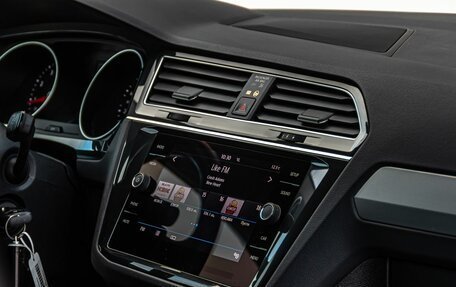 Volkswagen Tiguan II, 2020 год, 2 500 000 рублей, 29 фотография