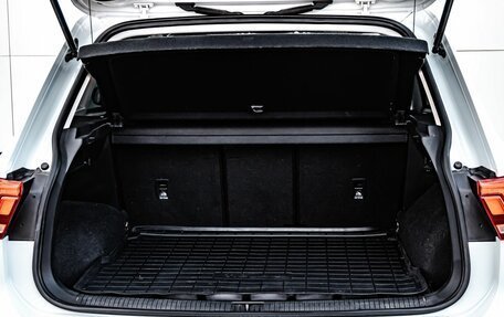 Volkswagen Tiguan II, 2020 год, 2 500 000 рублей, 36 фотография