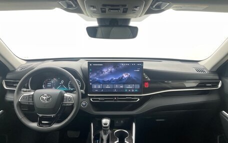 Toyota Highlander, 2025 год, 6 100 000 рублей, 16 фотография