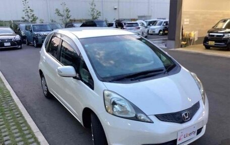 Honda Fit III, 2014 год, 721 999 рублей, 3 фотография