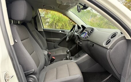 Volkswagen Tiguan I, 2012 год, 1 090 000 рублей, 21 фотография