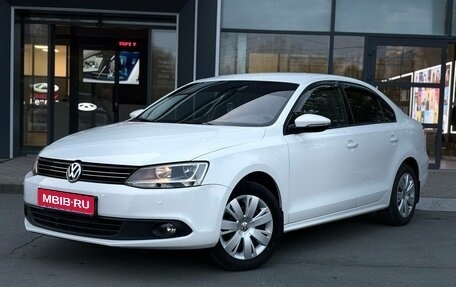 Volkswagen Jetta VI, 2014 год, 1 028 000 рублей, 1 фотография