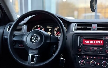 Volkswagen Jetta VI, 2014 год, 1 028 000 рублей, 9 фотография