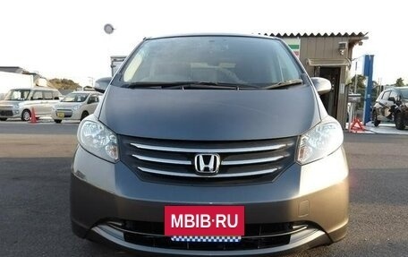 Honda Freed I, 2010 год, 670 000 рублей, 5 фотография