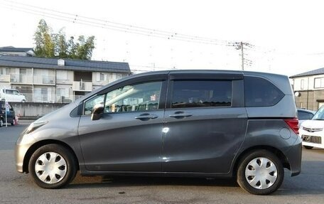 Honda Freed I, 2010 год, 670 000 рублей, 19 фотография