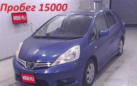 Honda Fit Shuttle I рестайлинг, 2012 год, 730 000 рублей, 1 фотография