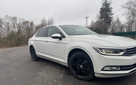 Volkswagen Passat B8 рестайлинг, 2016 год, 1 700 000 рублей, 2 фотография