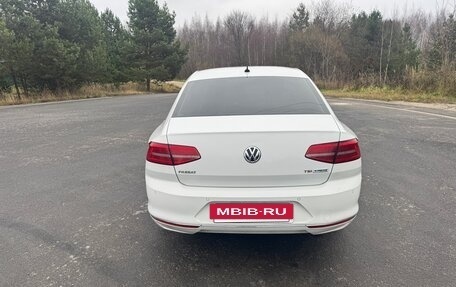 Volkswagen Passat B8 рестайлинг, 2016 год, 1 700 000 рублей, 5 фотография