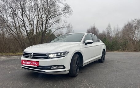 Volkswagen Passat B8 рестайлинг, 2016 год, 1 700 000 рублей, 10 фотография