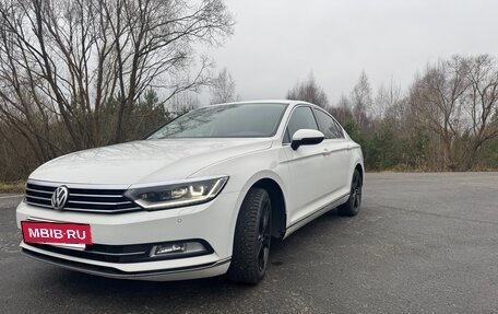 Volkswagen Passat B8 рестайлинг, 2016 год, 1 700 000 рублей, 8 фотография