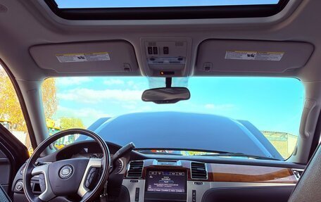 Cadillac Escalade III, 2013 год, 3 700 000 рублей, 25 фотография